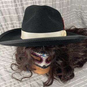 Men's Wool Hat with Feather Band Medium BoxCX